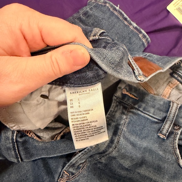 American eagle Women's Jeans - Picture 4 of 4